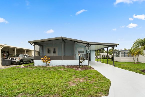 2676 Thunderbird, Stuart, FL 34997