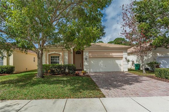 5717 Spanish River, Fort Pierce, FL 34951