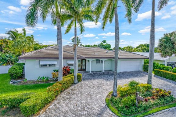 1241 Emerald, Singer Island, FL 33404