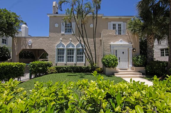 211 Seaspray, Palm Beach, FL 33480