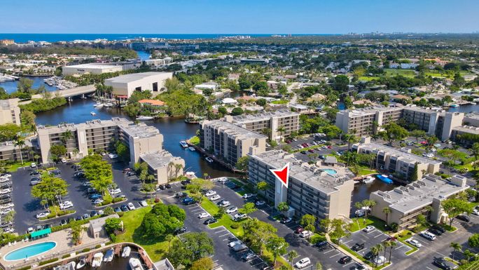 9 Royal Palm, Boca Raton, FL 33432