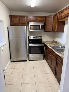 700 Village Green, Palm Springs, FL 33461