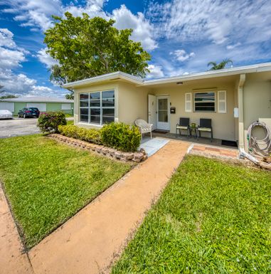 211 Bayview, Boynton Beach, FL 33435
