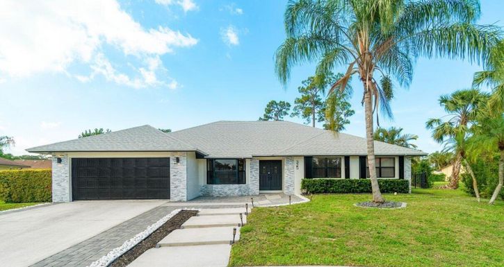 325 Knotty Wood, Wellington, FL 33414