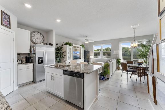 3947 Mentmore, Stuart, FL 34997