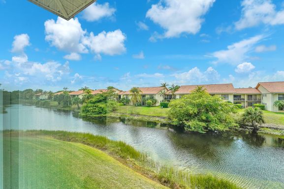 210 Lake Evelyn, West Palm Beach, FL 33411