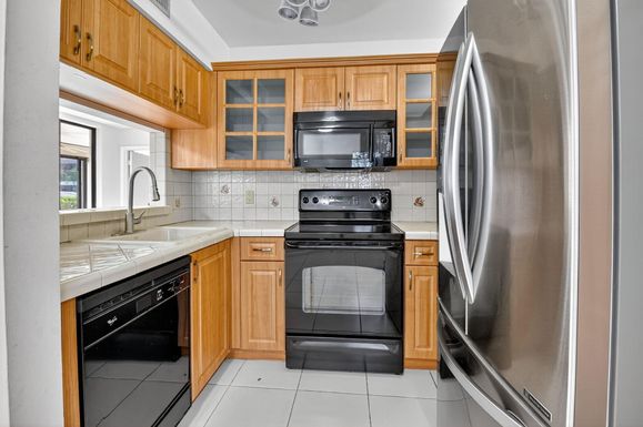 5475 Verona, Boynton Beach, FL 33437