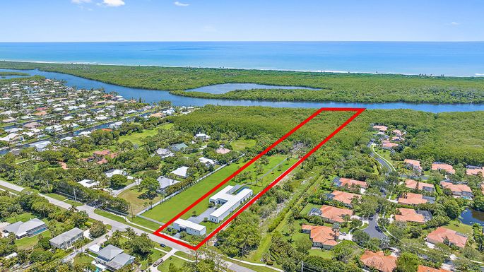 9741 Gomez, Hobe Sound, FL 33455