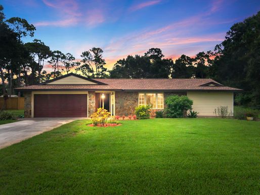 8480 Hidden Pines, Fort Pierce, FL 34945