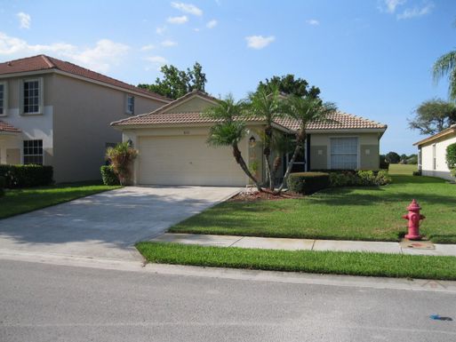 816 Greenwich, Port Saint Lucie, FL 34983