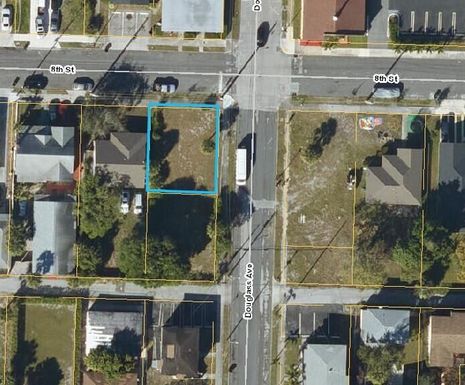 900 8th, West Palm Beach, FL 33401