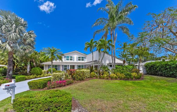 7 Lantana, Sewalls Point, FL 34996