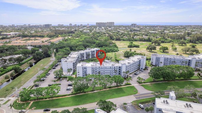 6500 2nd, Boca Raton, FL 33487