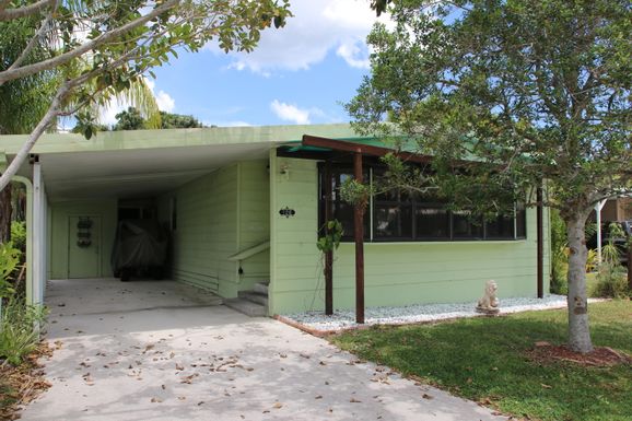 128 Caribbean, Port Saint Lucie, FL 34952