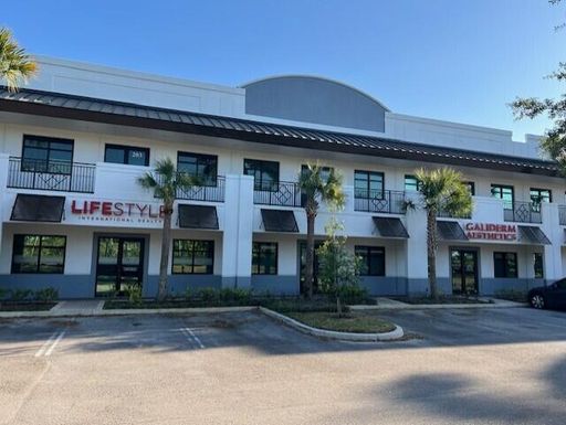 9100 Belvedere, Royal Palm Beach, FL 33411