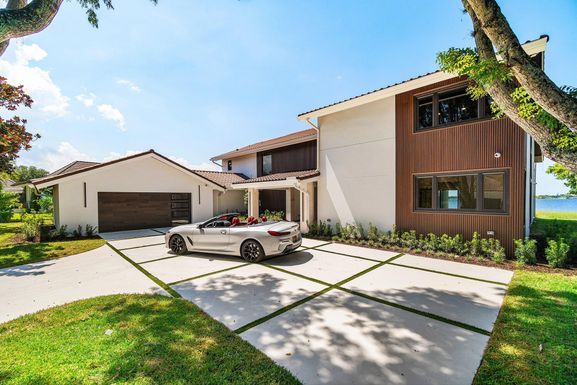 2504 Embassy, West Palm Beach, FL 33401