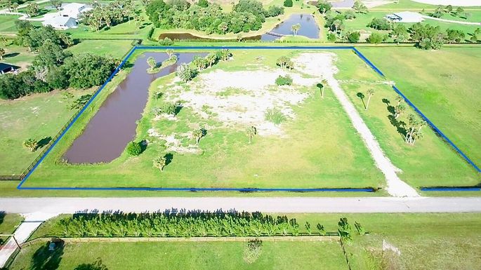 2452 130th, Okeechobee, FL 34974