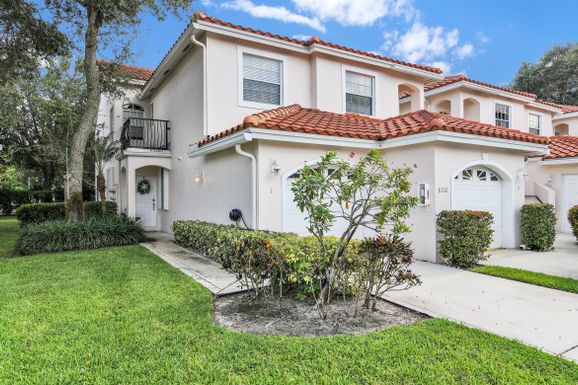 8500 Via Romana, Boca Raton, FL 33496