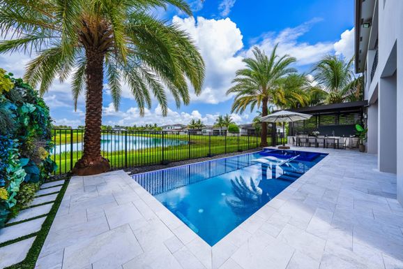 17119 Aquavera, Boca Raton, FL 33496