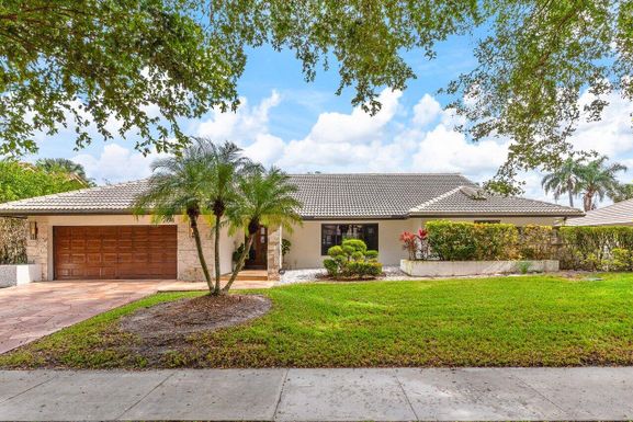 264 Deer Creek Woodlake, Deerfield Beach, FL 33442