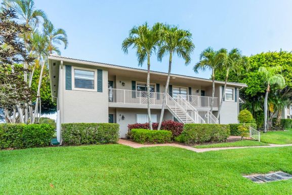 5 Stratford, Boynton Beach, FL 33436