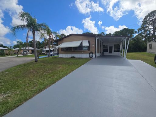 45 Grande Camino, Fort Pierce, FL 34951