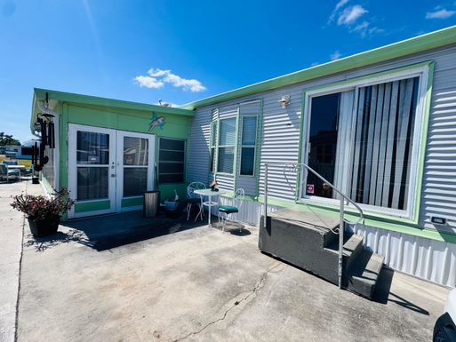 13801 Us Highway 441, Okeechobee, FL 34974