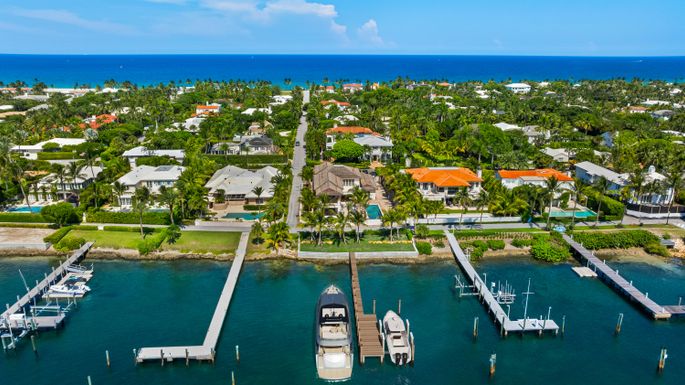 1265 Lake, Palm Beach, FL 33480