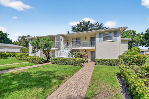 34 Westgate, Boynton Beach, FL 33436