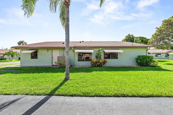 1736 Palmland, Boynton Beach, FL 33436