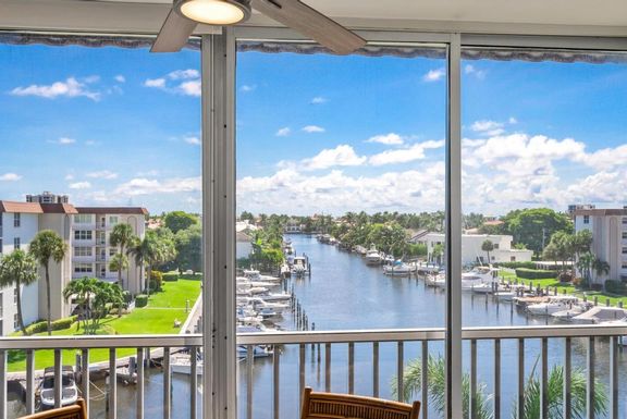 2649 Florida, Delray Beach, FL 33483