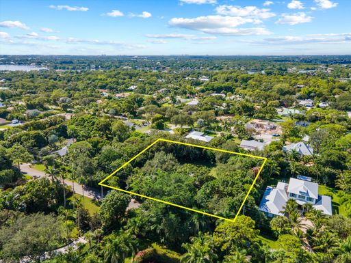 5620 Pennock Point, Jupiter, FL 33458