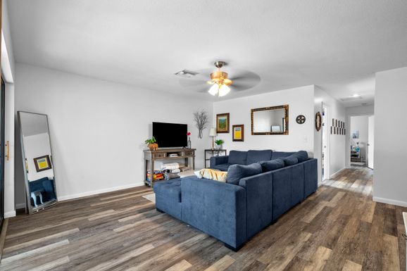 1250 Parkview, Stuart, FL 34994