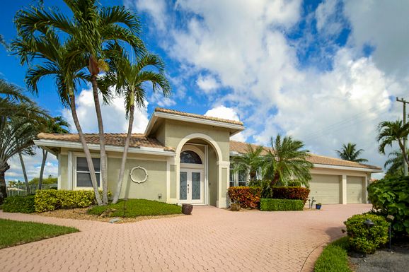 9525 Cross Creek, Boynton Beach, FL 33436