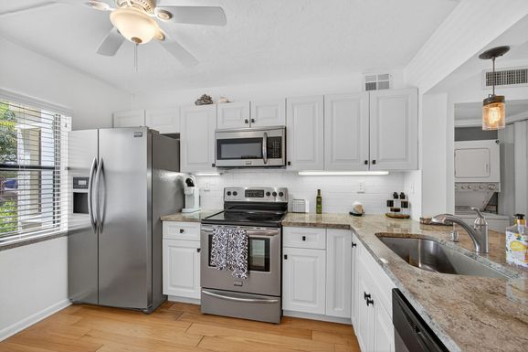 12790 Briarlake 103, Palm Beach Gardens, FL 33418