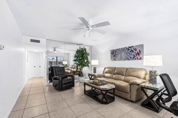 3240 Lake Osborne, Lake Worth Beach, FL 33461