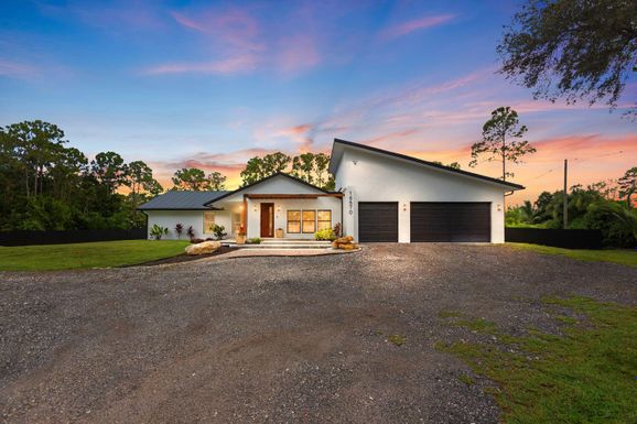 16570 Orange, The Acreage, FL 33470