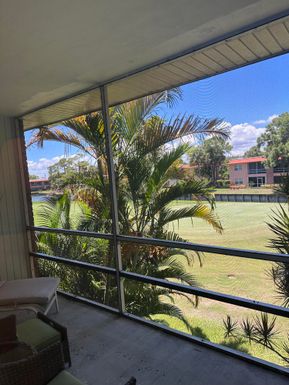 1989 Palm City, Stuart, FL 34994