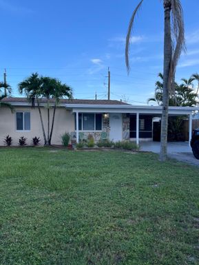 2923 Vassallo, Lake Worth, FL 33461