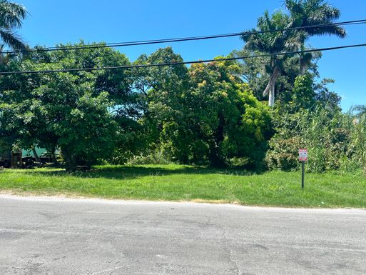 197 Main, Pahokee, FL 33476