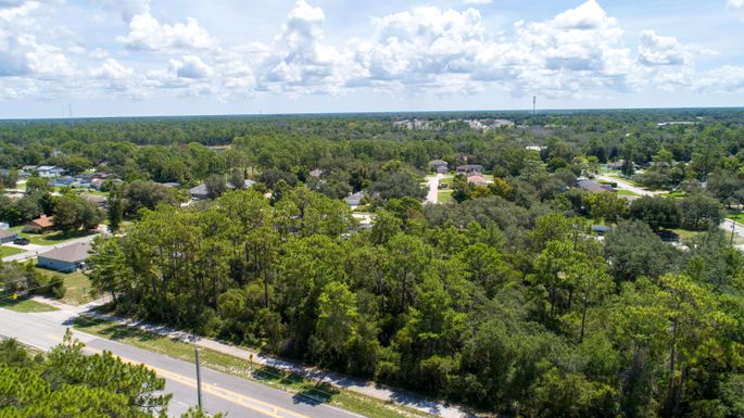 93 Courtland, Deltona, FL 32738