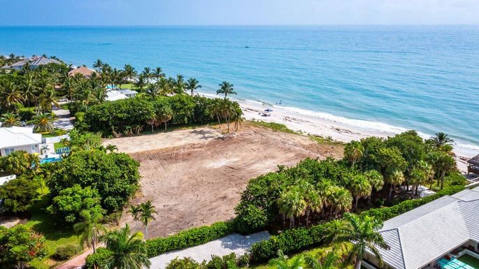 2136 Porpoise Point, Vero Beach, FL 32963