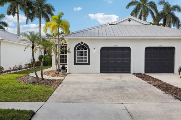 10709 Pelican Drive, Wellington, FL 33414
