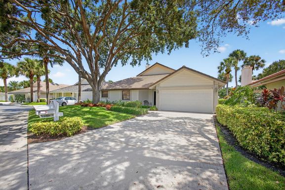 17001 Freshwind, Jupiter, FL 33477