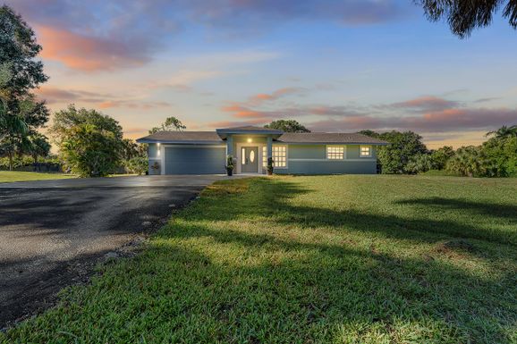 18682 49th, Loxahatchee, FL 33470