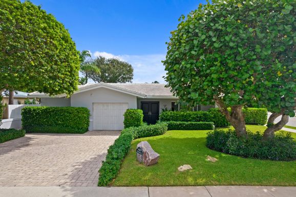 6408 Washington, West Palm Beach, FL 33405