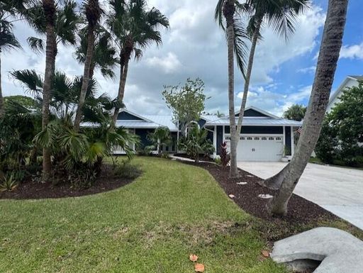 8737 Sharon, Hobe Sound, FL 33455