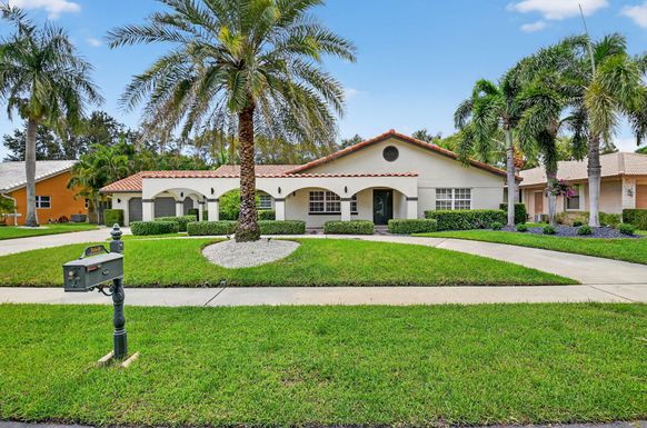 360 53rd, Boca Raton, FL 33487