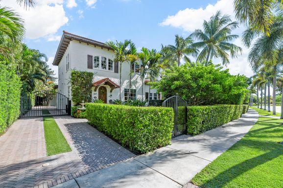 227 Marlborough, West Palm Beach, FL 33405