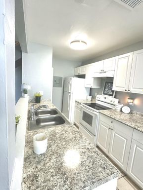 824 Tiffany, West Palm Beach, FL 33407